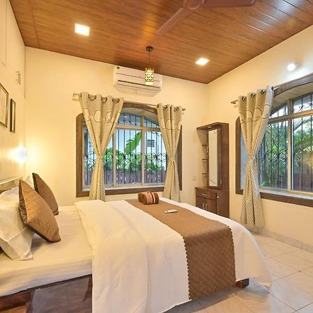 The Pawna Lake Big Pool Backwater Villa Lonavala Exterior photo
