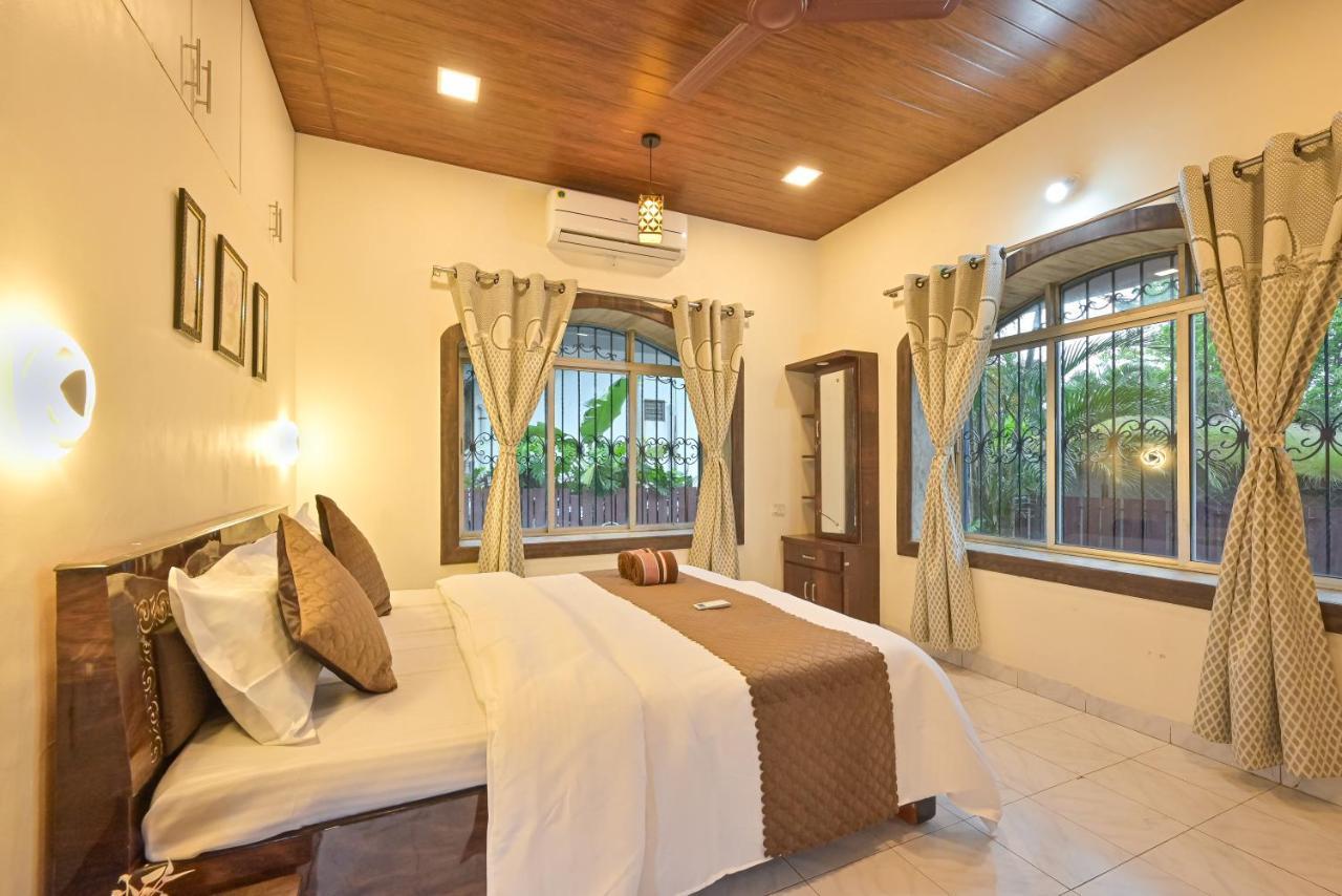 The Pawna Lake Big Pool Backwater Villa Lonavala Exterior photo